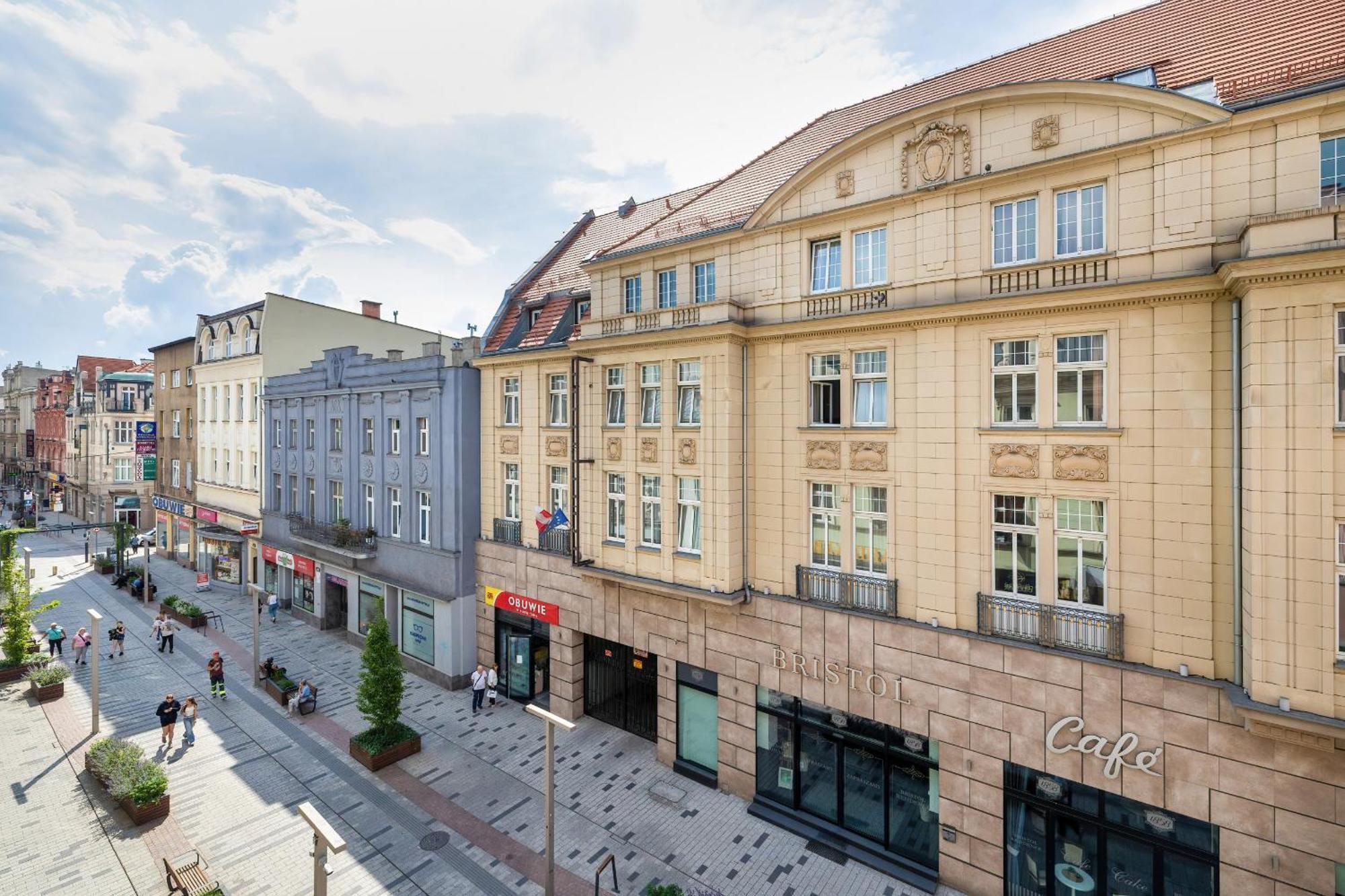 Nowoczesne I Stylowe Apartamenty W Centrum Bytomia Blisko Rynku By Noclegi Renters Εξωτερικό φωτογραφία